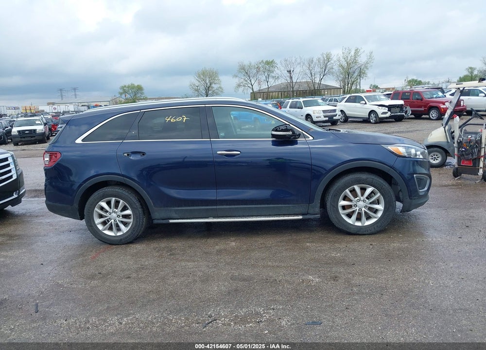 2016 KIA SORENTO 2.4L LX VIN: 5XYPG4A35GG080801