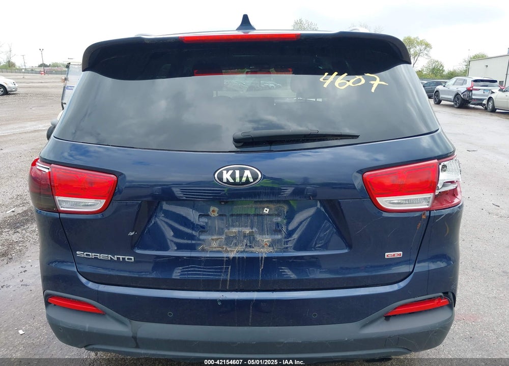 2016 KIA SORENTO 2.4L LX VIN: 5XYPG4A35GG080801