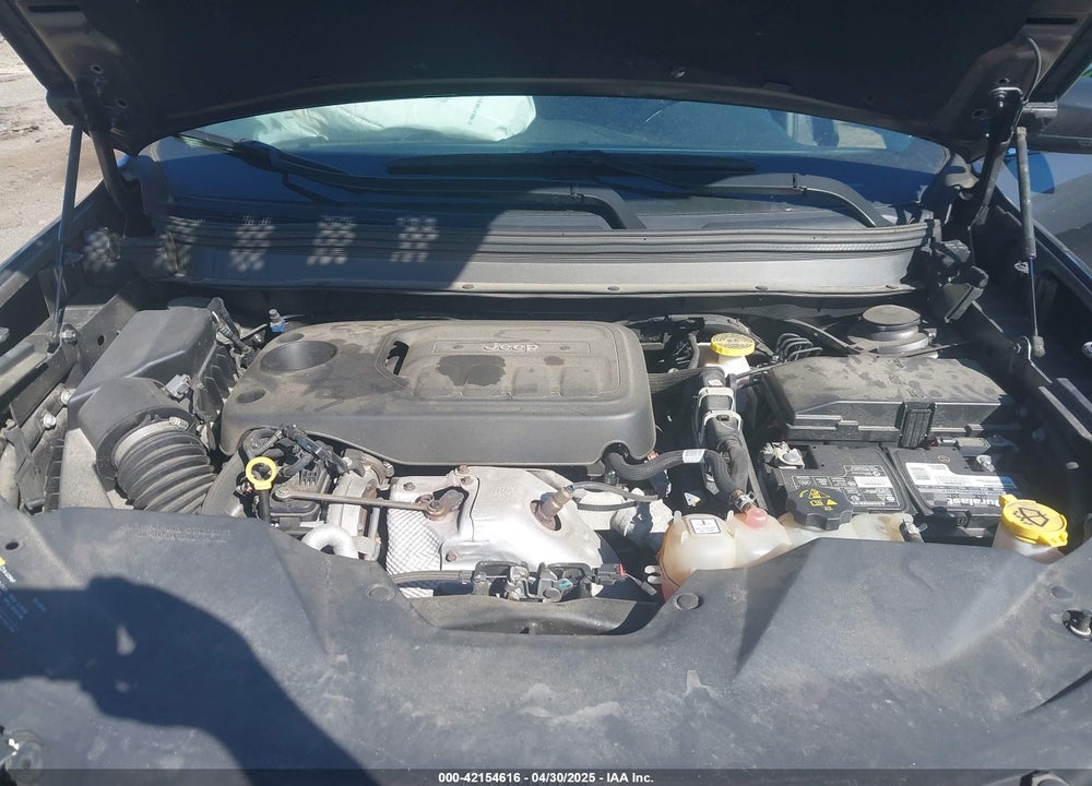 2019 JEEP CHEROKEE VIN: 1C4PJMDN5KD169421