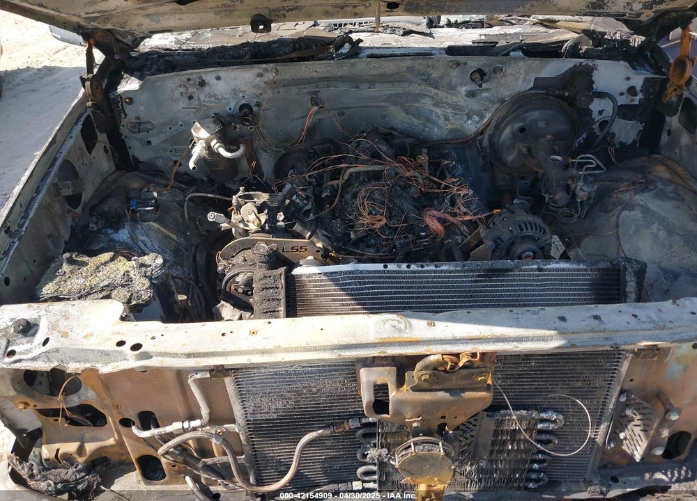1990 CHEVROLET GMT-400 C1500 VIN: 1GCDC14K3LZ183663