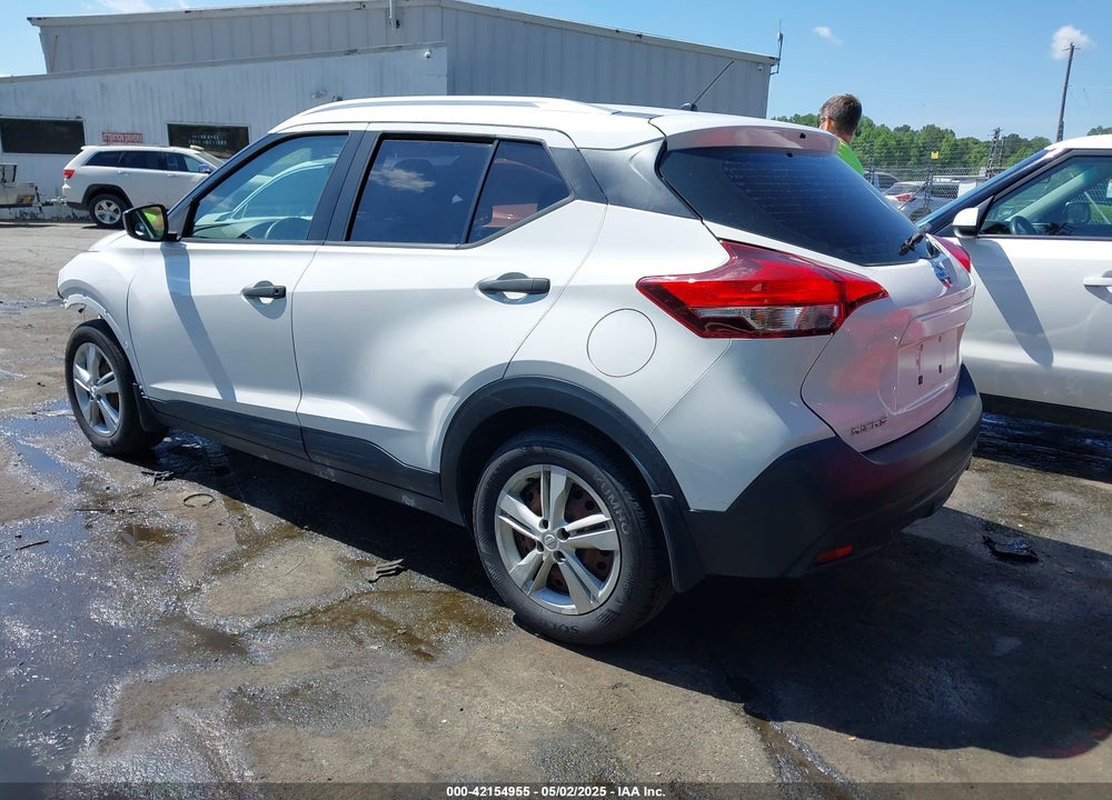 2019 NISSAN KICKS S VIN: 3N1CP5CU4KL501115