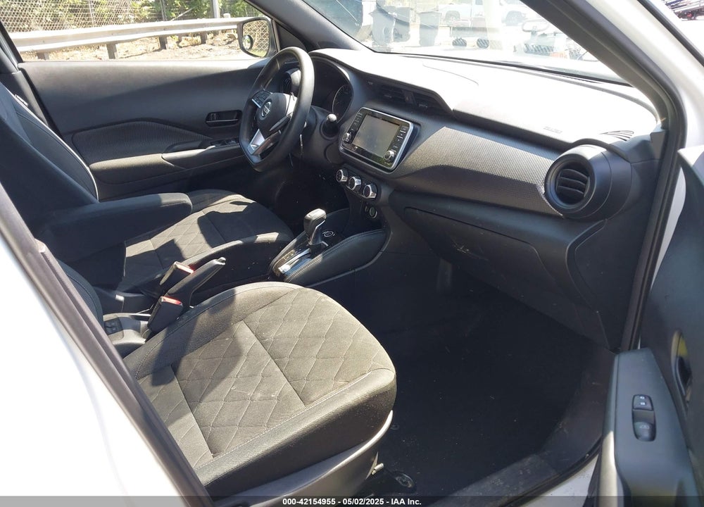 2019 NISSAN KICKS S VIN: 3N1CP5CU4KL501115