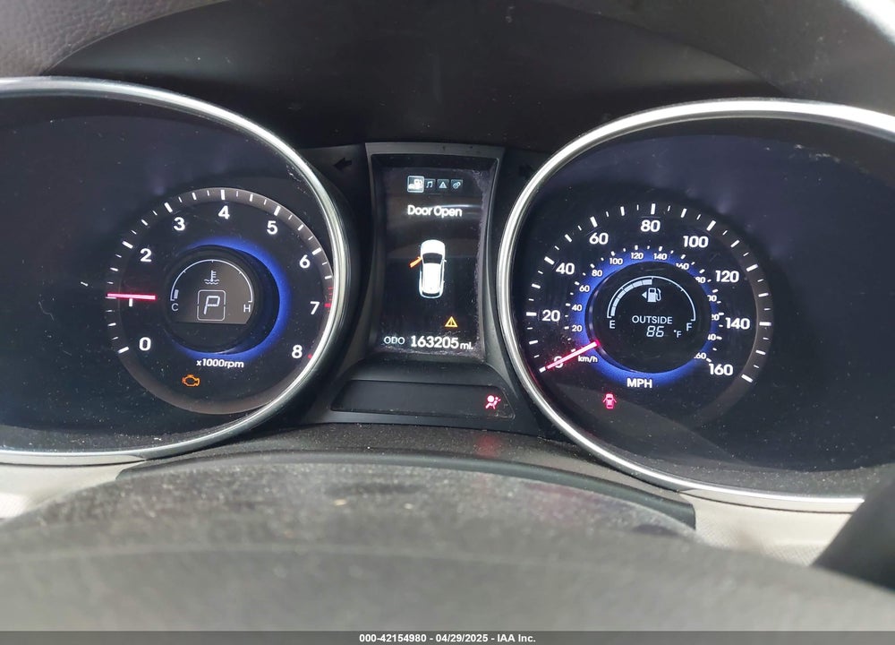 2014 HYUNDAI SANTA FE SPORT VIN: 5XYZU3LB8EG133651