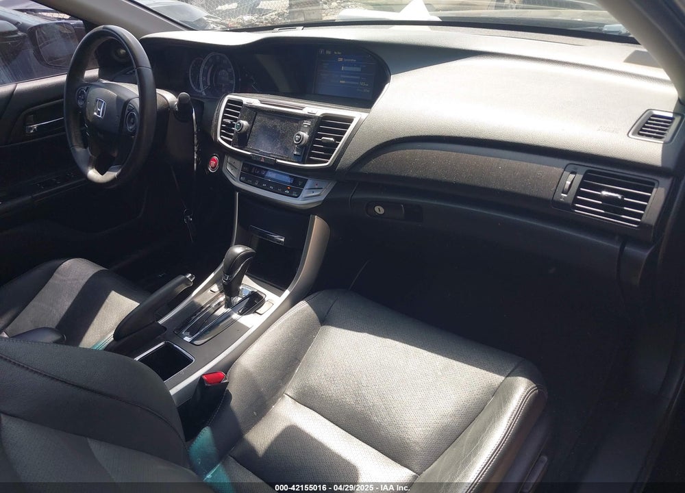 2014 HONDA ACCORD VIN: 1HGCR3F83EA034471