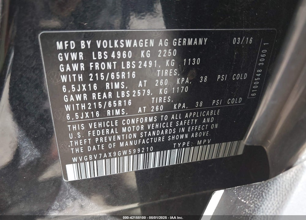 2016 VOLKSWAGEN TIGUAN VIN: WVGBV7AX9GW599210