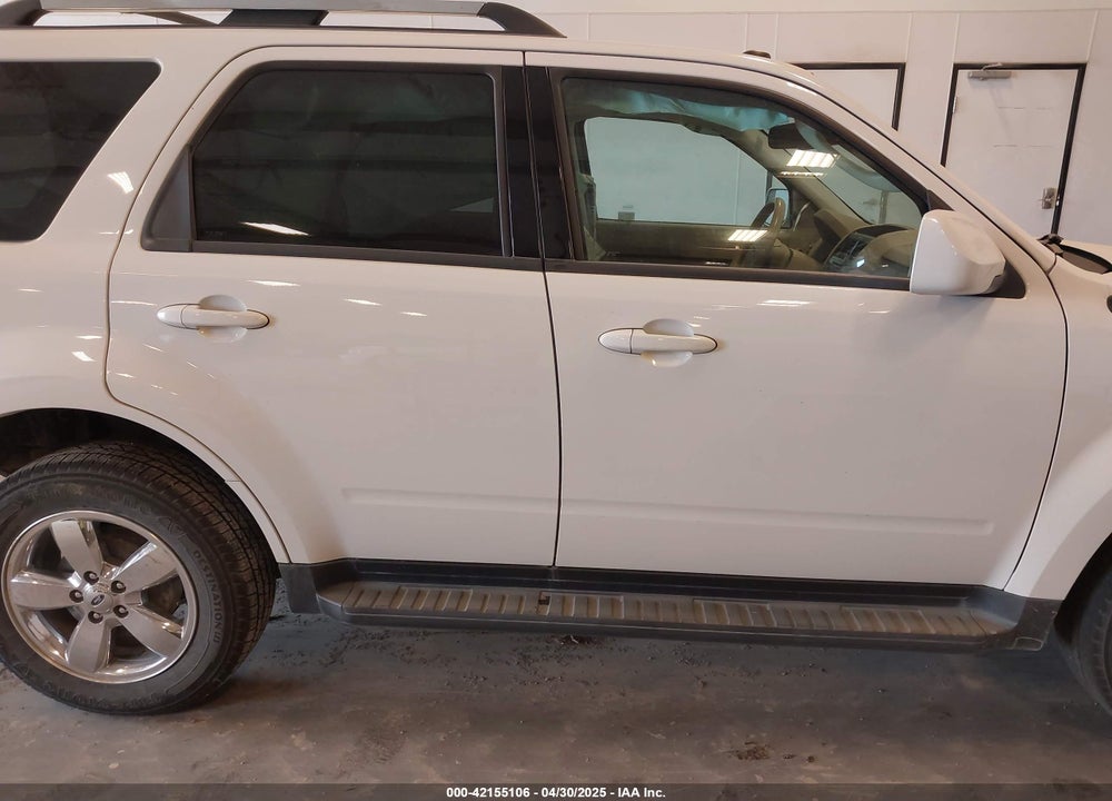 2011 FORD ESCAPE VIN: 1FMCU9EG9BKB57332