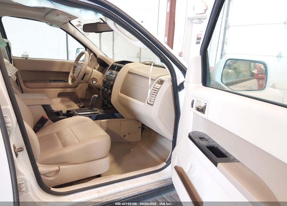 2011 FORD ESCAPE VIN: 1FMCU9EG9BKB57332