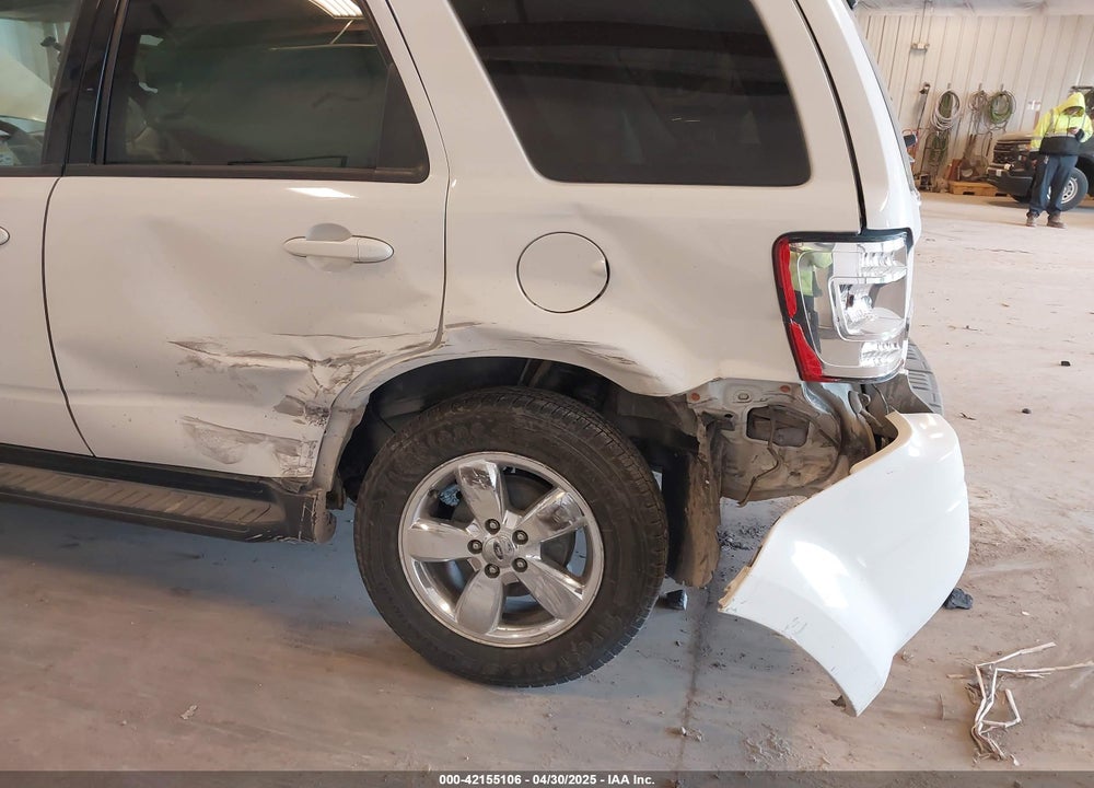 2011 FORD ESCAPE VIN: 1FMCU9EG9BKB57332