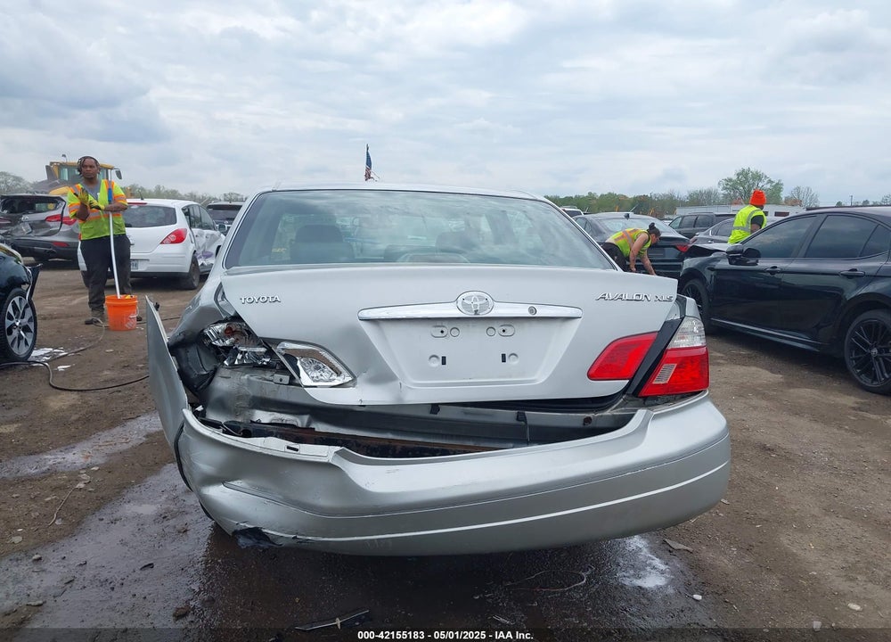 2004 TOYOTA AVALON XLS VIN: 4T1BF28B94U390227