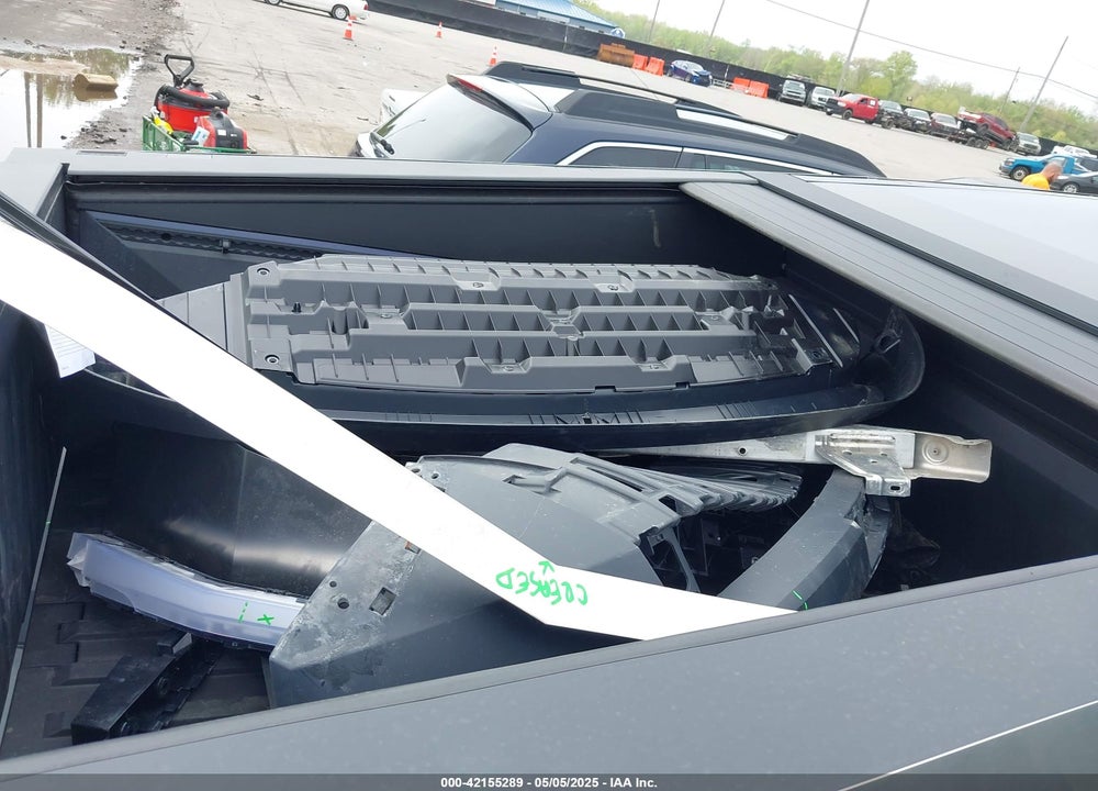 2024 TESLA CYBERTRUCK CYBERBEAST VIN: 7G2CEHEE3RA041930