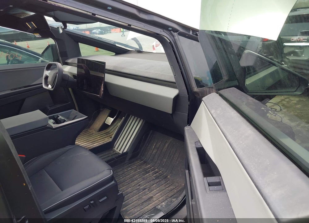 2024 TESLA CYBERTRUCK CYBERBEAST VIN: 7G2CEHEE3RA041930
