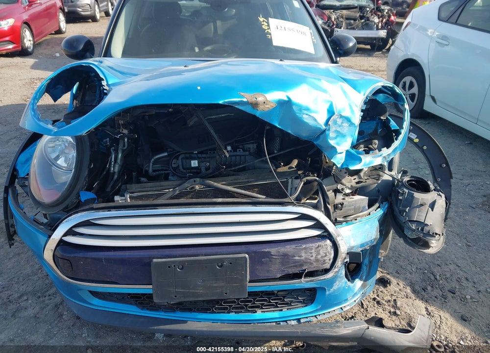 2015 MINI COOPER VIN: WMWXS5C56FT831505