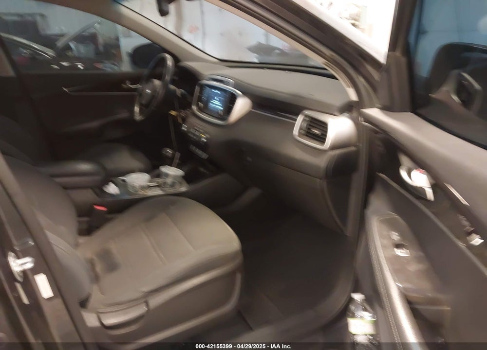 2017 KIA SORENTO VIN: 5XYPGDA30HG232274