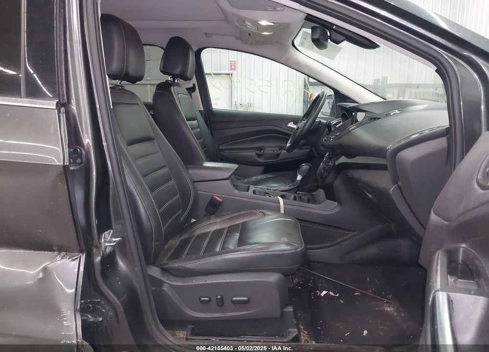 2017 FORD ESCAPE TITANIUM VIN: 1FMCU9J97HUE52448