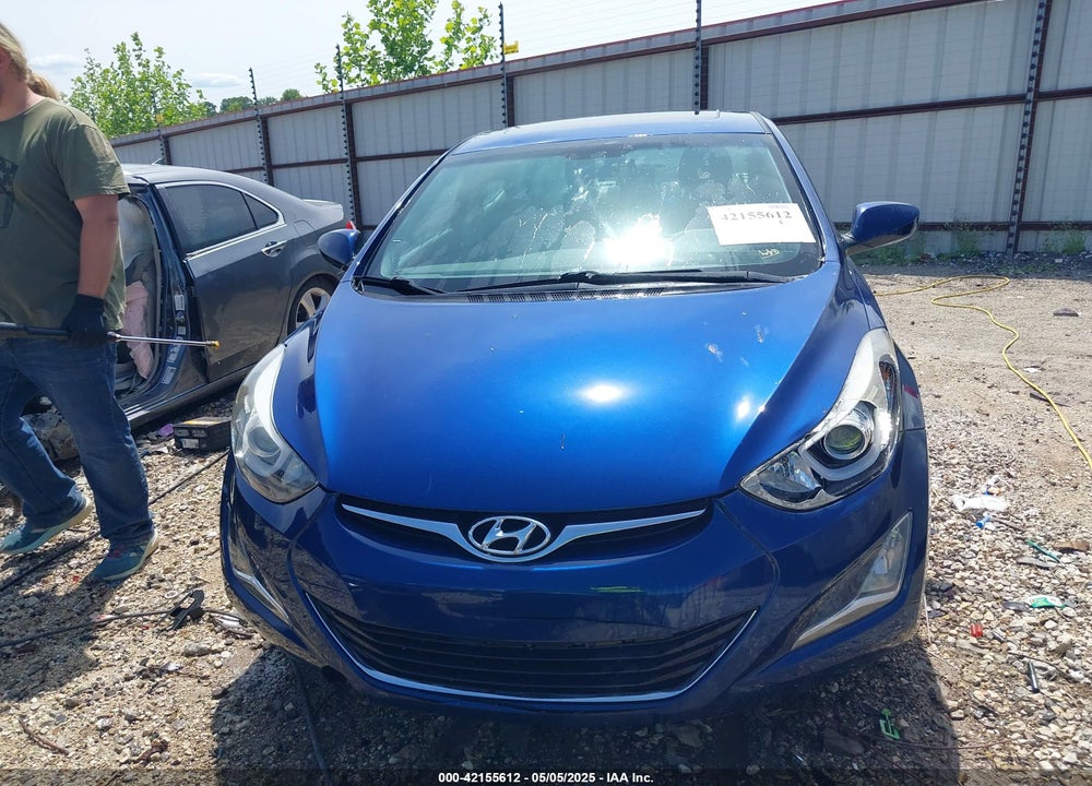 2015 HYUNDAI ELANTRA VIN: 5NPDH4AE7FH592603