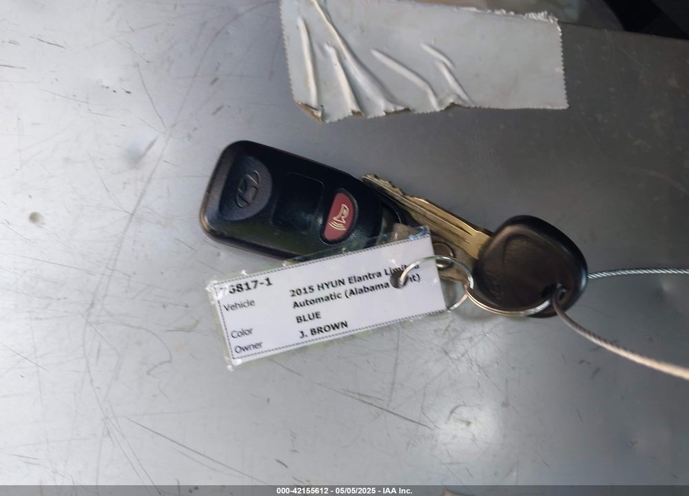 2015 HYUNDAI ELANTRA VIN: 5NPDH4AE7FH592603