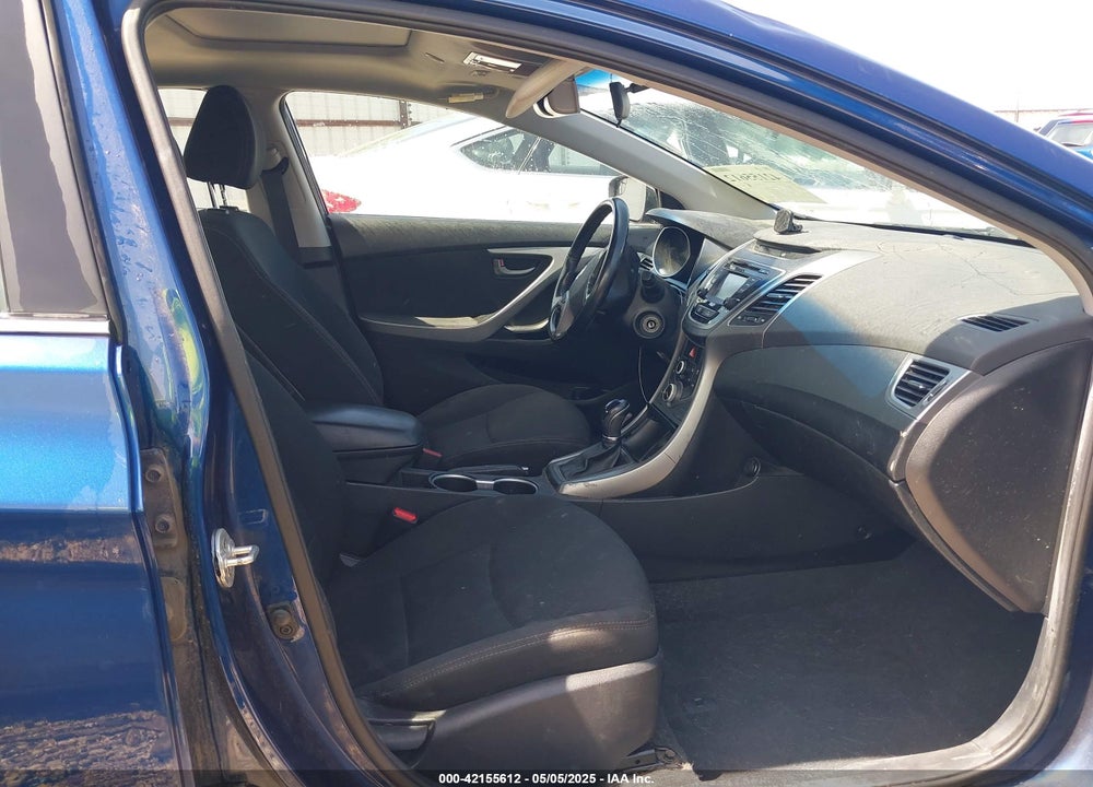 2015 HYUNDAI ELANTRA VIN: 5NPDH4AE7FH592603