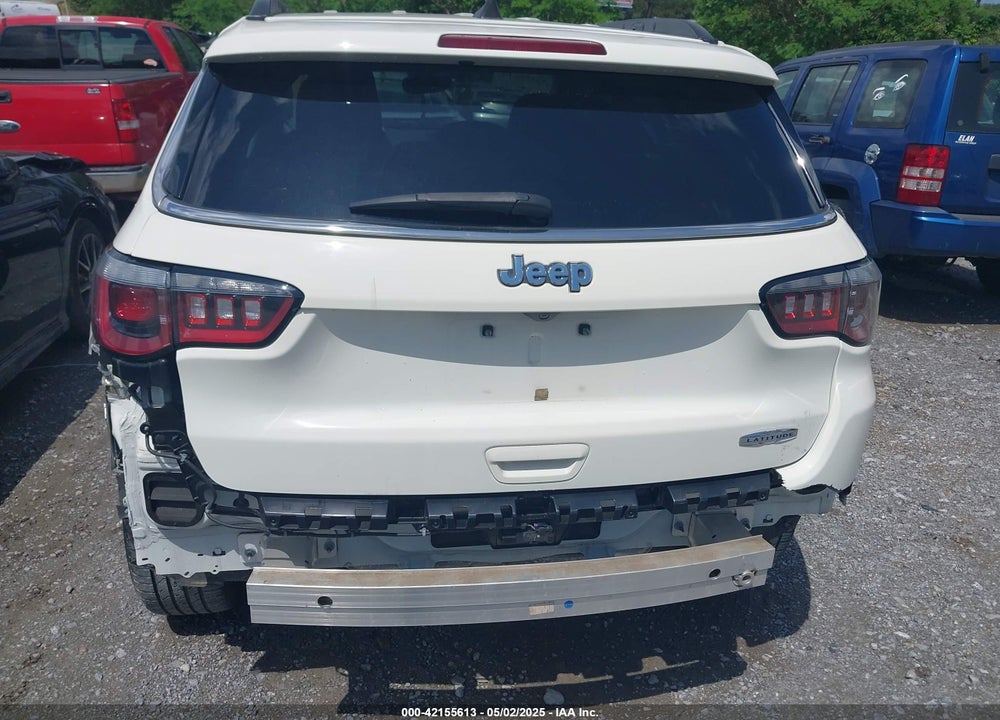 2018 JEEP COMPASS VIN: 3C4NJCBB2JT105839