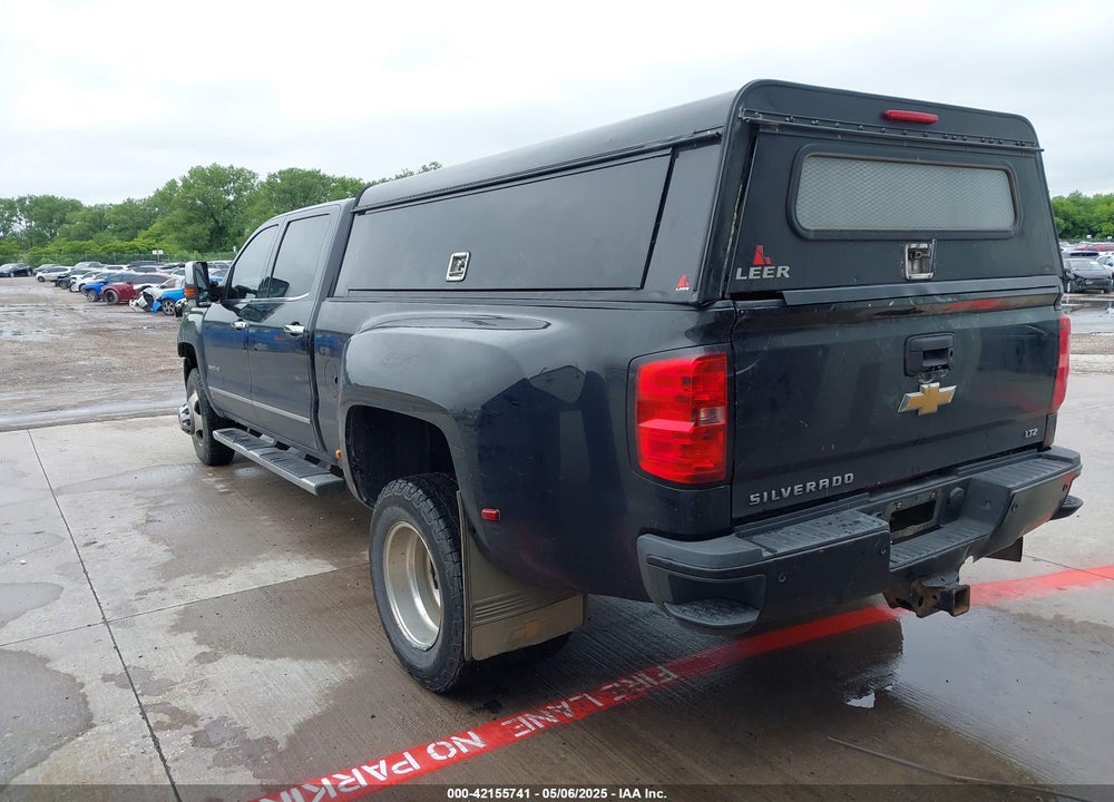 2015 CHEVROLET SILVERADO 3500HD LTZ VIN: 1GC4K0E81FF623868