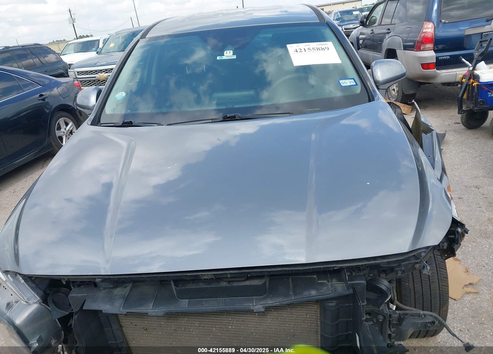 2020 HYUNDAI SANTA FE VIN: 5NMS23AD3LH155930
