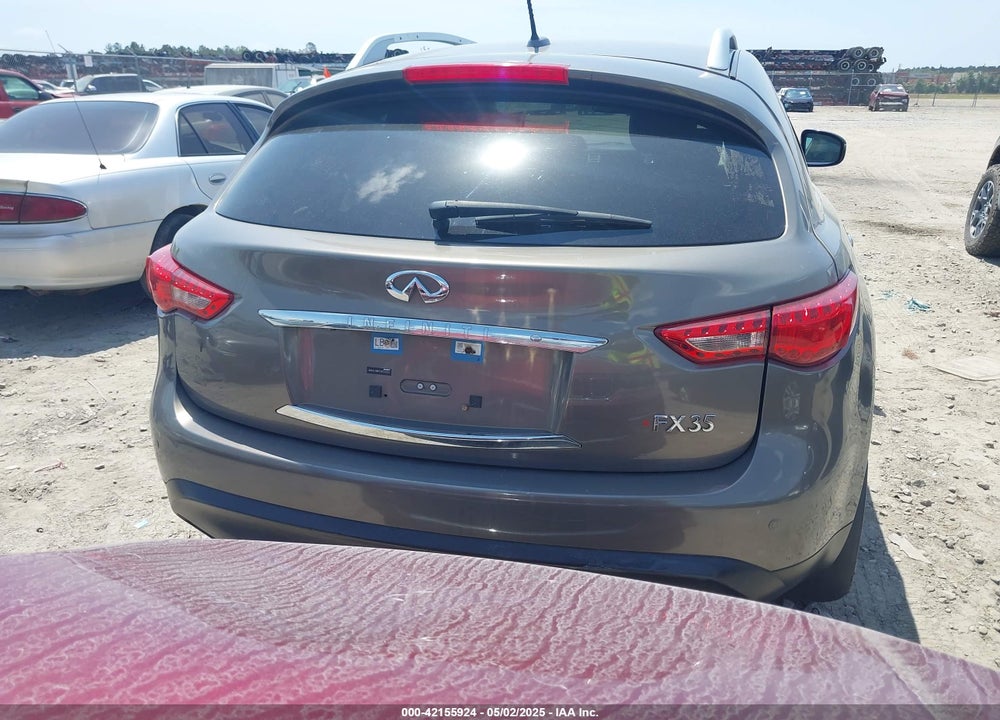 2012 INFINITI FX35 VIN: JN8AS1MW7CM154581
