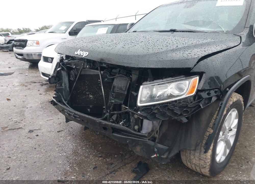 2014 JEEP GRAND CHEROKEE LAREDO VIN: 1C4RJFAG4EC413354