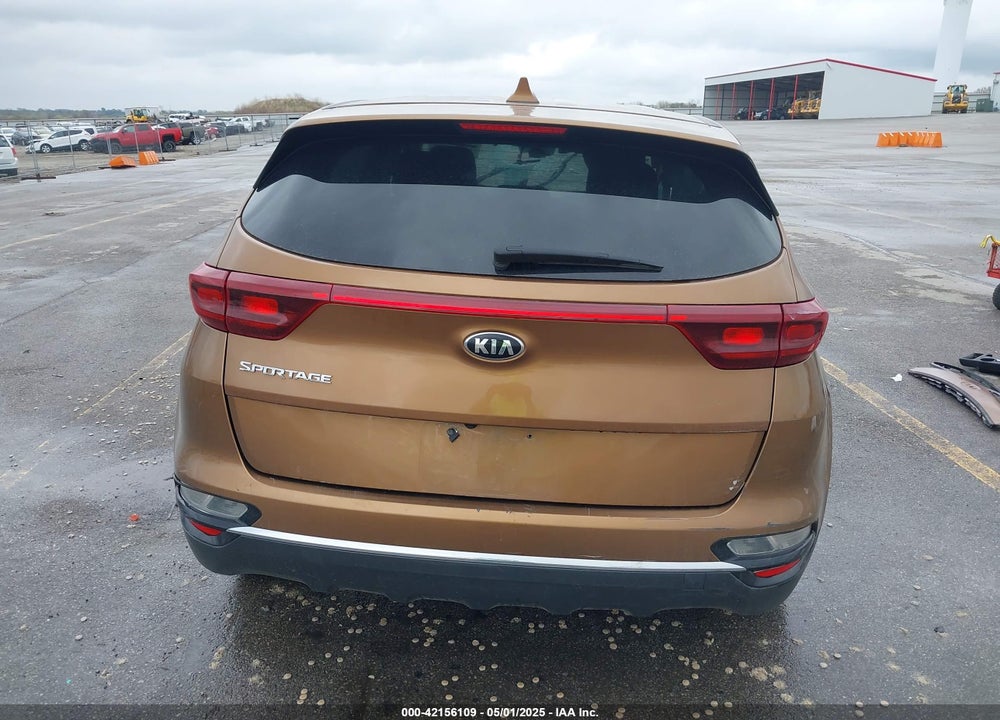 2021 KIA SPORTAGE VIN: KNDPM3AC2M7854658
