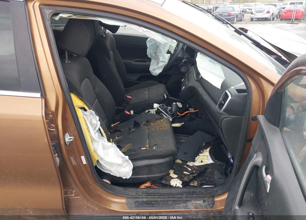 2021 KIA SPORTAGE VIN: KNDPM3AC2M7854658