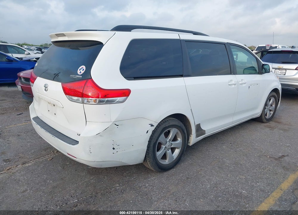 2011 TOYOTA SIENNA LE V6 VIN: 5TDKK3DC3BS101512