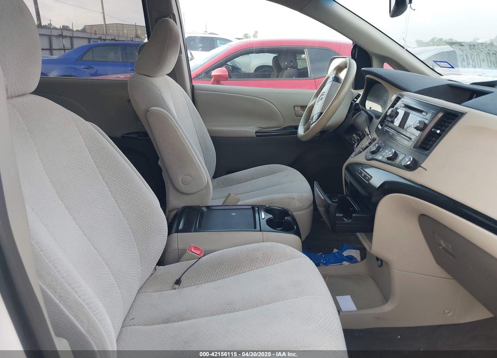2011 TOYOTA SIENNA LE V6 VIN: 5TDKK3DC3BS101512