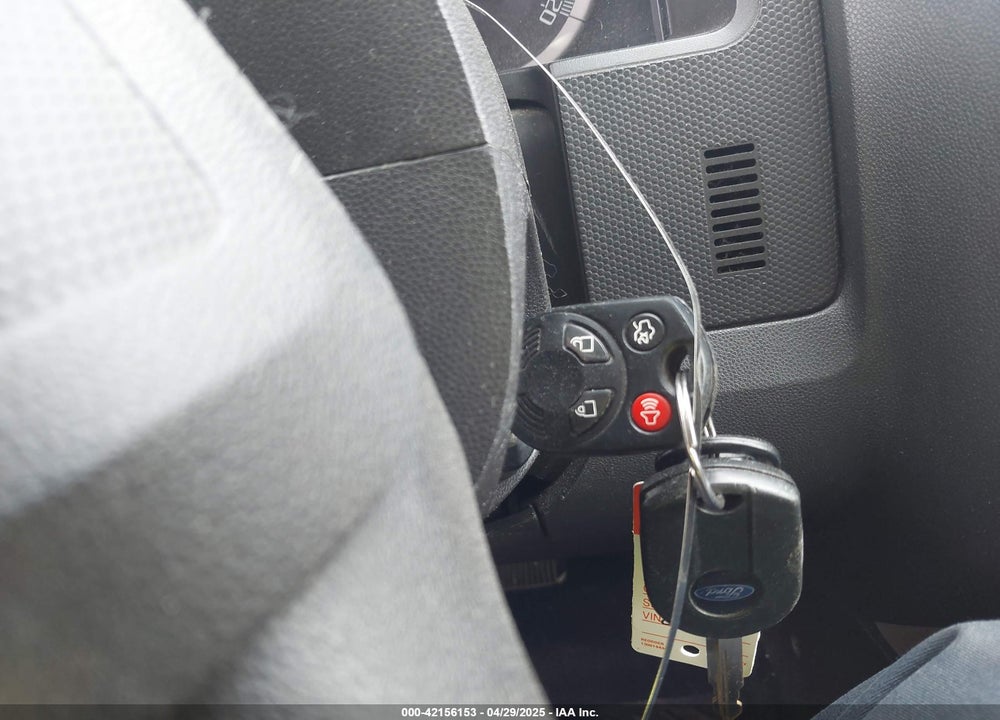 2009 FORD ESCAPE VIN: 1FMCU93GX9KB86707