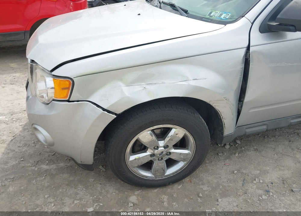 2009 FORD ESCAPE VIN: 1FMCU93GX9KB86707