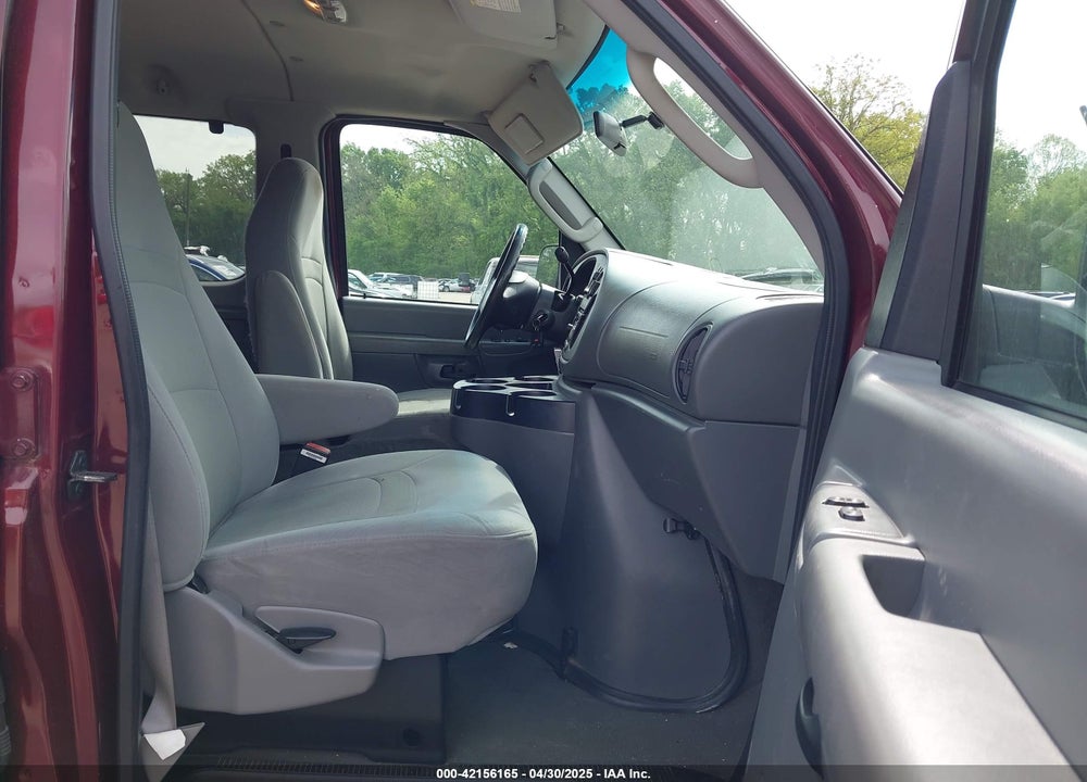 2007 FORD E-350 SUPER DUTY XL/XLT VIN: 1FBNE31LX7DB06562