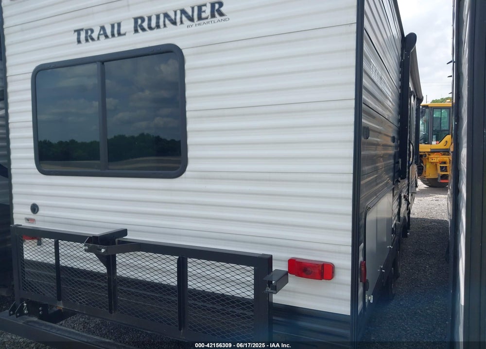 2020 TRAI RUNNER 28RE VIN: 5SFEB3226LE421256