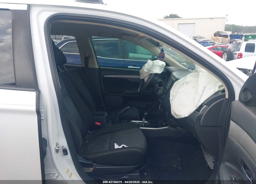 2018 MITSUBISHI OUTLANDER VIN: JA4AD2A34JZ014424