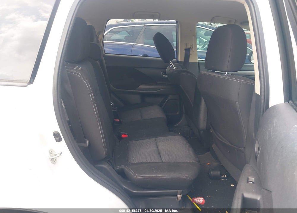 2018 MITSUBISHI OUTLANDER VIN: JA4AD2A34JZ014424