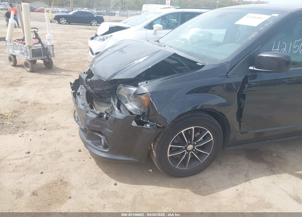 2018 DODGE GRAND CARAVAN VIN: 2C4RDGEG2JR202131