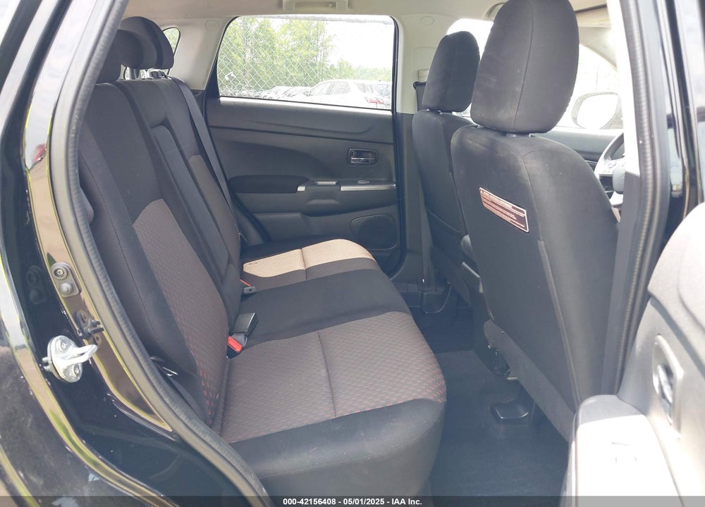 2018 MITSUBISHI OUTLANDER SPORT VIN: JA4AR3AU6JU005995