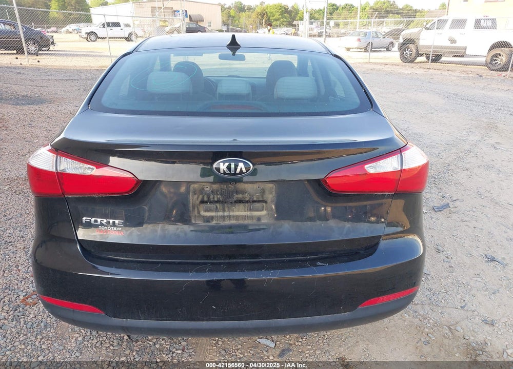 2016 KIA FORTE VIN: KNAFX4A6XG5552745