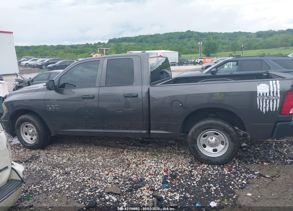 2022 RAM 1500 CLASSIC VIN: 1C6RR6FG9NS222835