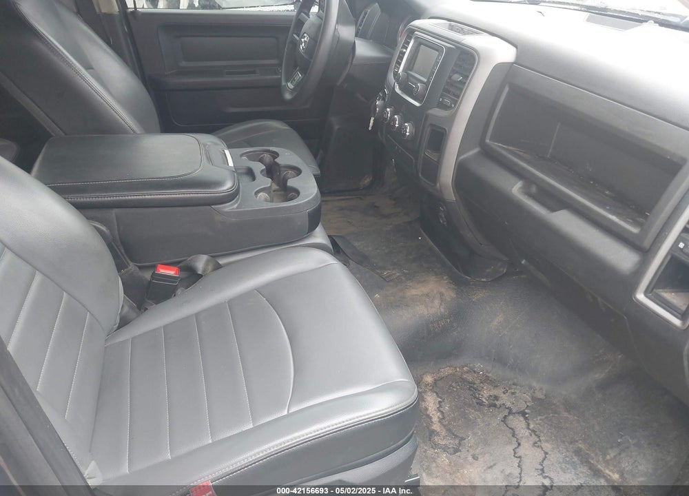 2022 RAM 1500 CLASSIC VIN: 1C6RR6FG9NS222835