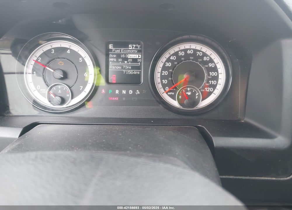 2022 RAM 1500 CLASSIC VIN: 1C6RR6FG9NS222835