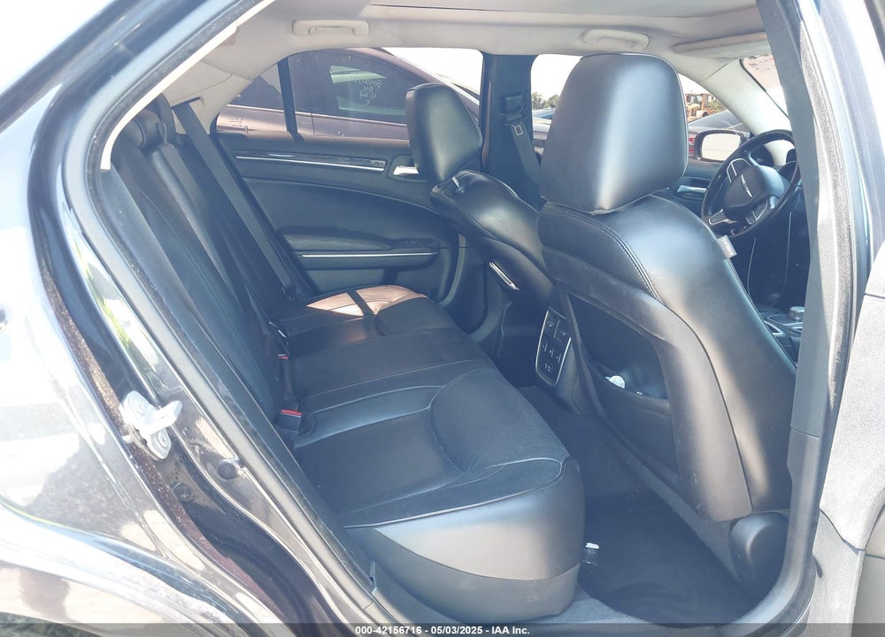 2017 CHRYSLER 300C VIN: 2C3CCAEG4HH632558