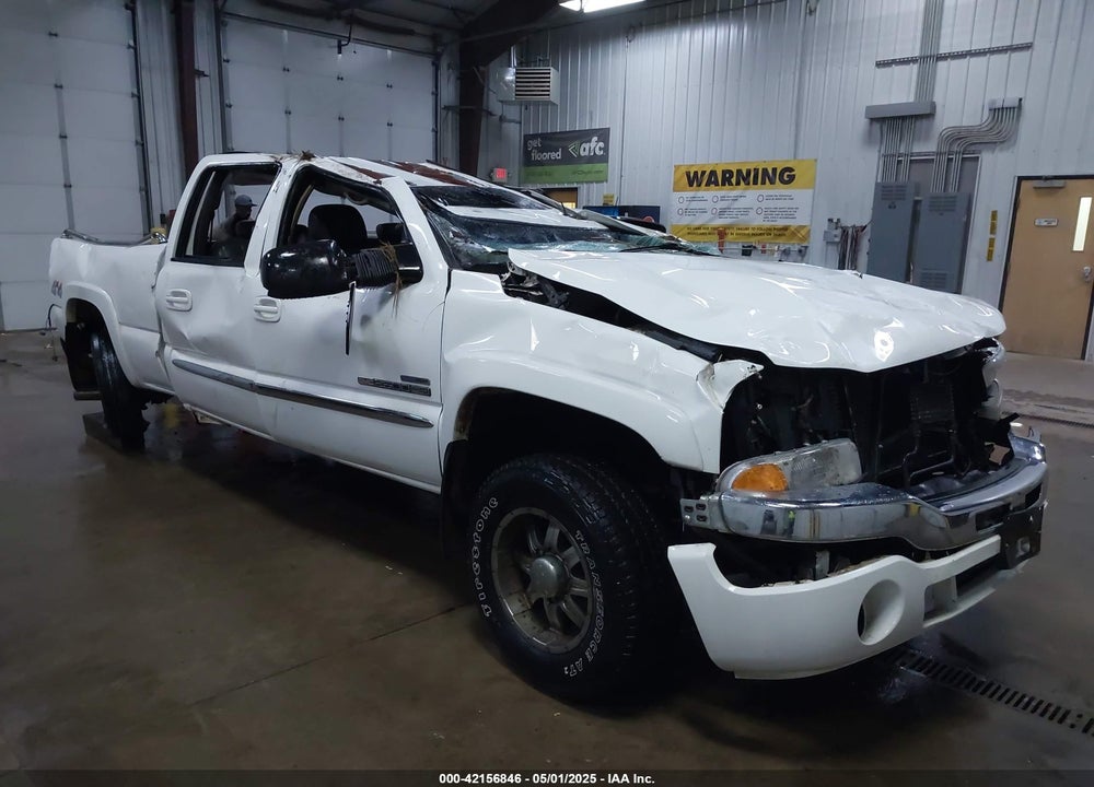 2005 GMC SIERRA 2500HD SLT VIN: 1GTHK23215F964231