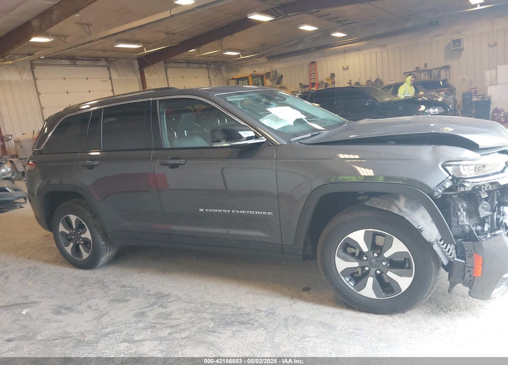 2022 JEEP GRAND CHEROKEE 4XE LIMITED 4X4 VIN: 1C4RJYB65N8717748