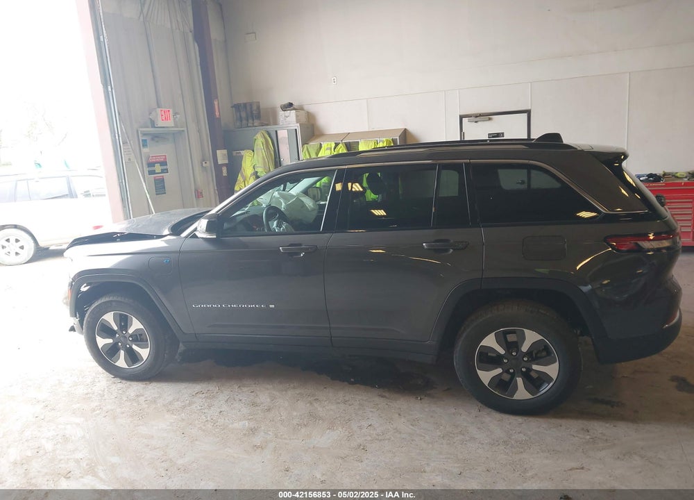 2022 JEEP GRAND CHEROKEE 4XE LIMITED 4X4 VIN: 1C4RJYB65N8717748