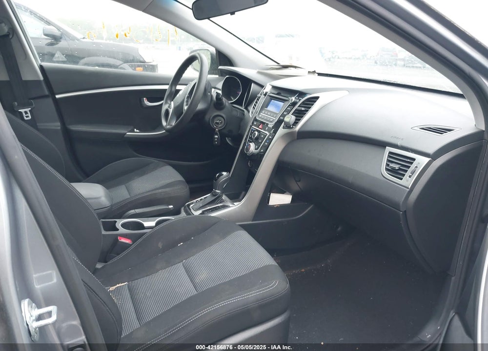 2016 HYUNDAI ELANTRA GT VIN: KMHD35LH4GU270371