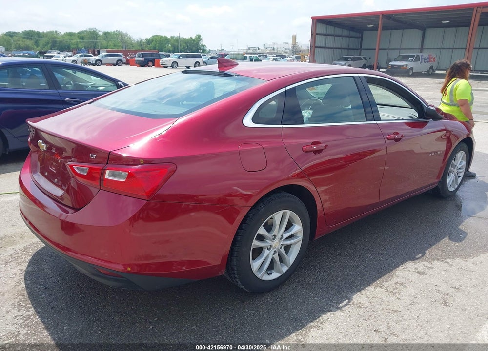 2018 CHEVROLET MALIBU LT VIN: 1G1ZD5ST4JF104403
