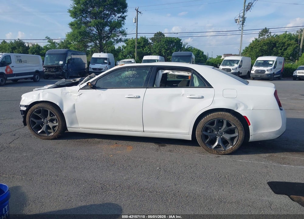 2023 CHRYSLER 300 VIN: 2C3CCAAG1PH684170