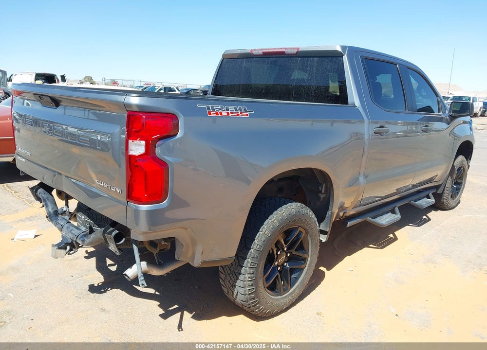 2021 CHEVROLET SILVERADO 1500 4WD SHORT BED CUSTOM TRAIL BOSS VIN: 1GCPYCEFXMZ246125